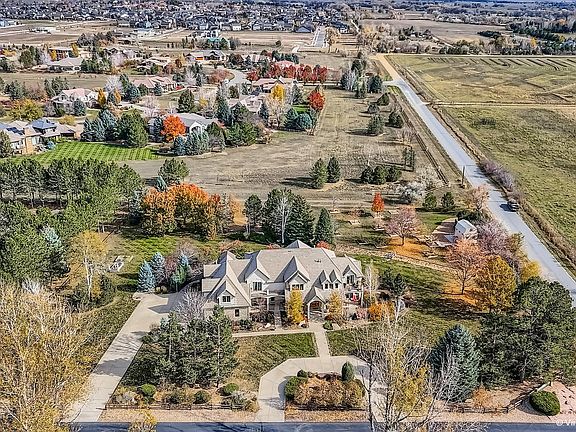 2nd image of 8630 Crimson Clover Ln