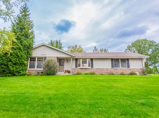 N105W17110 Old Farm Rd, Germantown, WI 53022