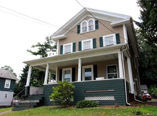 34 Kensington Ave, Meriden, CT 06451