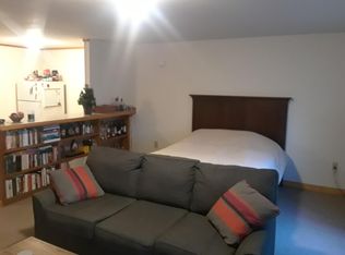 88 Maple St APT A, Burlington, VT 05401