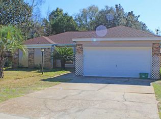 122 Oak Shores Dr, Niceville, FL 32578