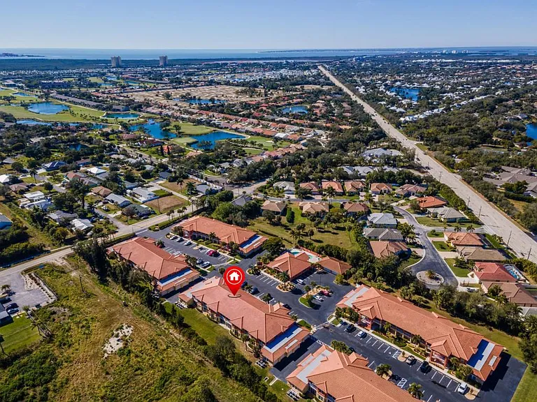 15989 Mandolin Bay Dr — Photo 41