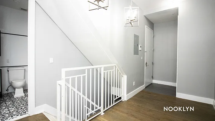 Rented by Nooklyn NYC LLC | media 11