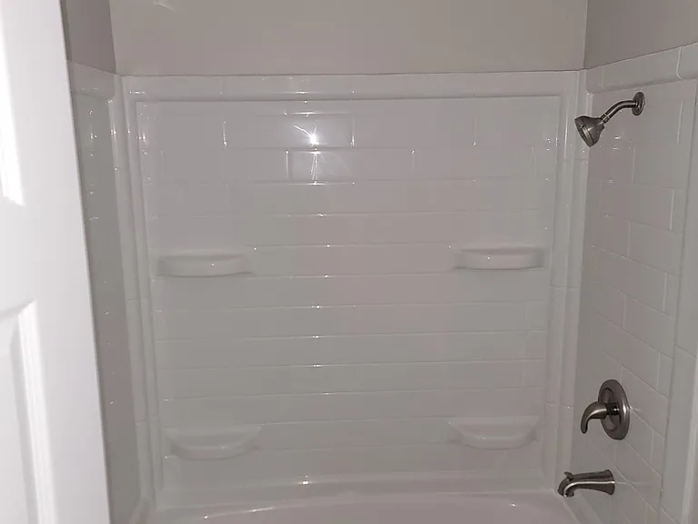 Brand New Huge Soaking Tub & Shower