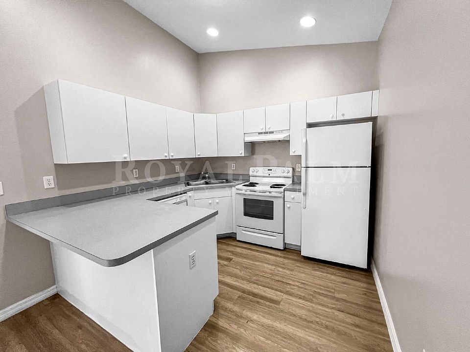 1st image of 2130 NE 8th Pl