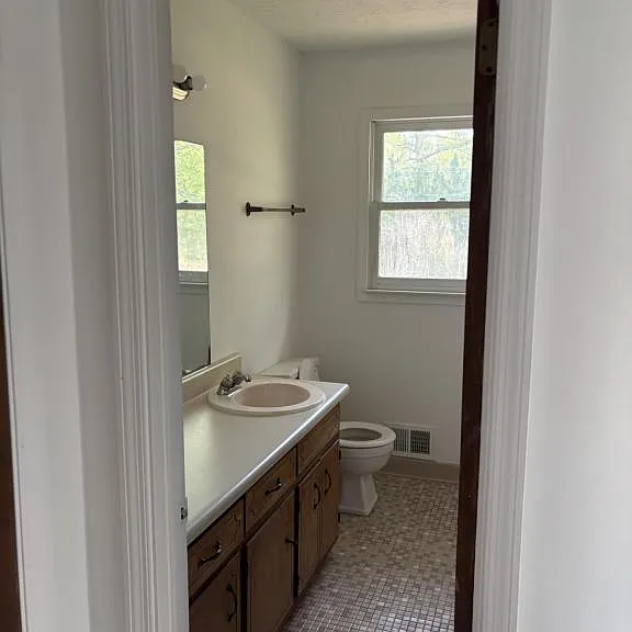 7896 Fielder Rd — Photo 4