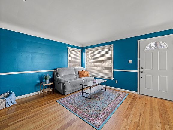 5th image of 3446 Chestnut St