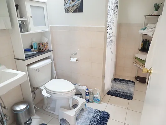 Rented by John O'Kelly Real Estate | media 7