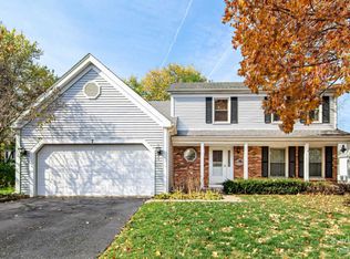 7 Bradbury Ct, Fox River Grove, IL 60021