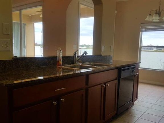3rd image of 31152 Bridgegate Dr