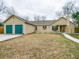 7912 Harwood Rd, North Richland Hills, TX 76180