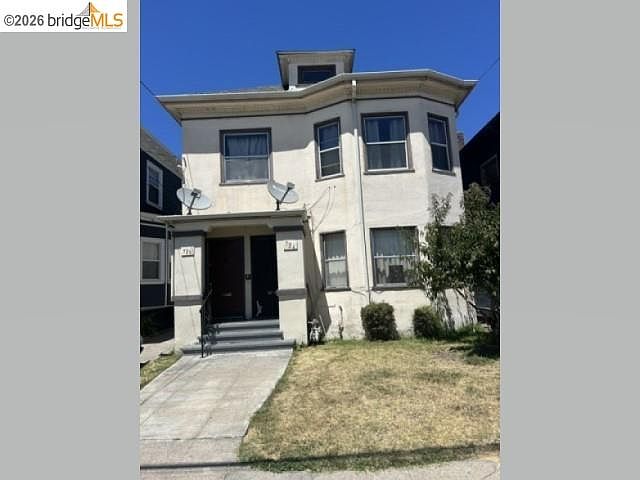 1st image of 734 39th St