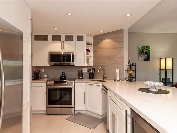 3rd image of 2500 E Las Olas Blvd APT 304