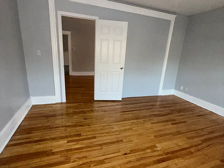 42 Lincoln St #2 — Photo 20