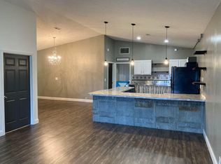 125 Main St, Sherman, IL 62684