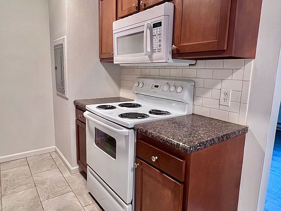 3rd image of 45 S Miami Ave #12
