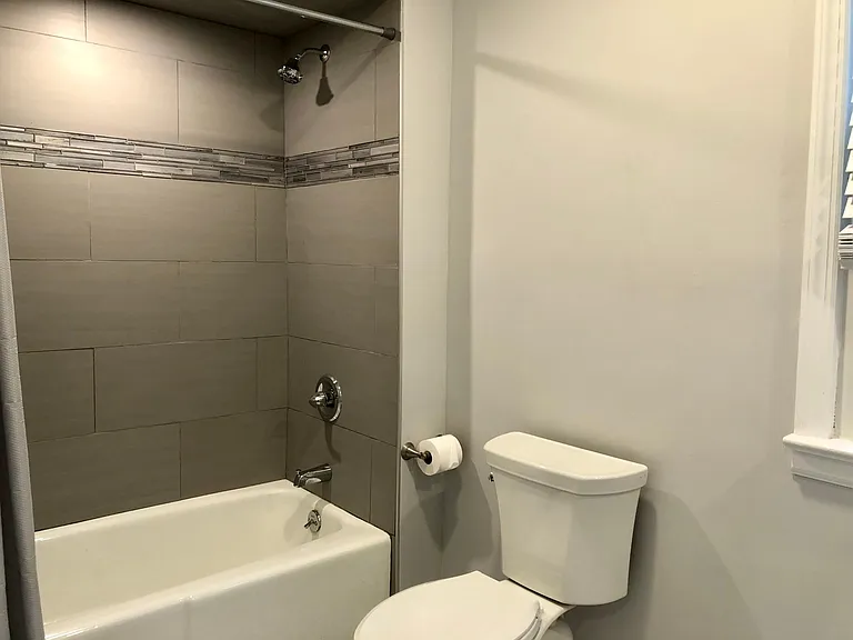 40 Williamson Ave #2 — Photo 9