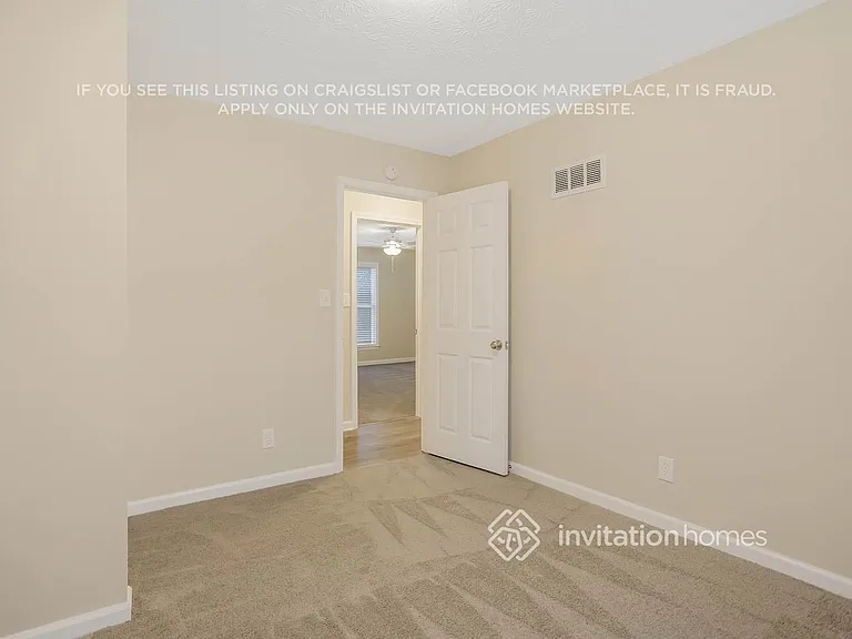 1439 Summit Chase Dr — Photo 16