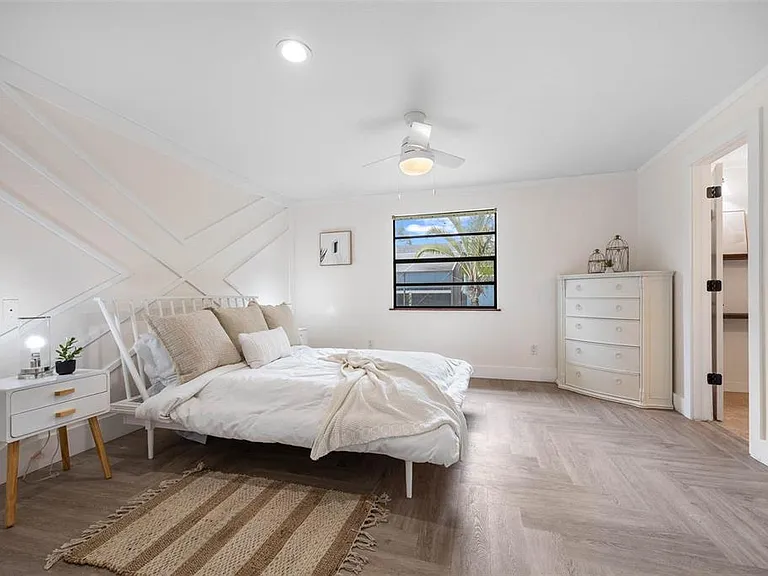 12756 Poinsettia Ave — Photo 20