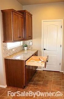 5th image of 9431 Pierrepont Ct