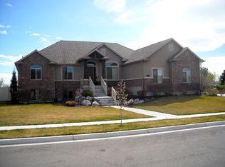 3279 W 25 N, Layton, UT 84041