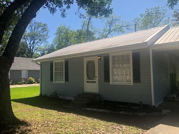 2nd image of 817 Live Oak St