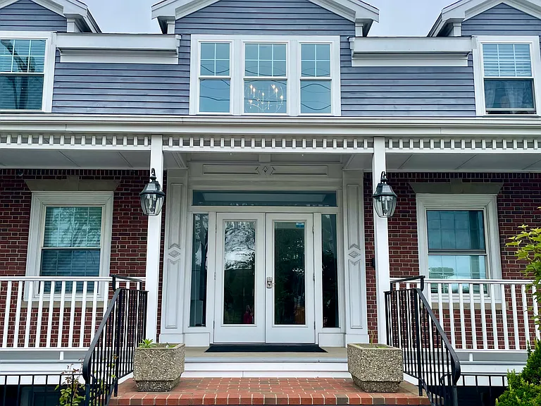 30 Elm Ave #B1 — Photo 1