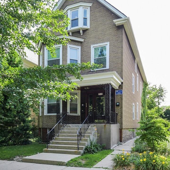 1st image of 2510 N Saint Louis Ave #1
