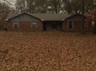 103 Ridgelawn Dr, Vicksburg, MS 39183