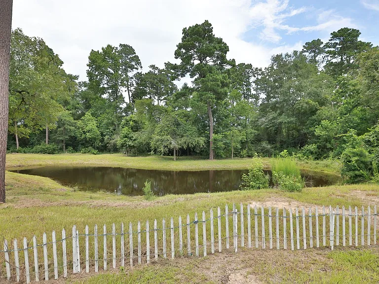 33940 Ansley Rd — Photo 4