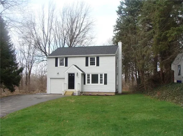 456 Manse Ln, Rochester, NY 14625