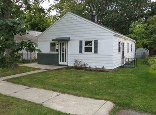 915 S 12th St, Goshen, IN 46526