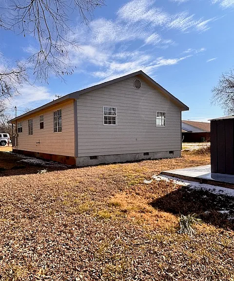 1011 S Sherman St — Photo 16