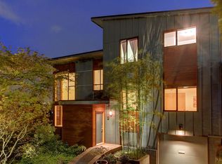 3611 W Barrett St, Seattle, WA 98199