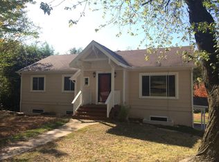 687 N Mission Blvd, Fayetteville, AR 72701