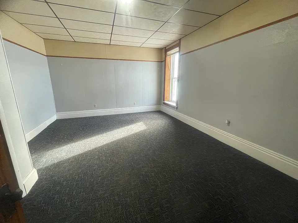 140 S Main St #2