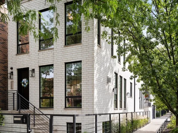 2057 N Oakley Ave, Chicago, IL 60647
