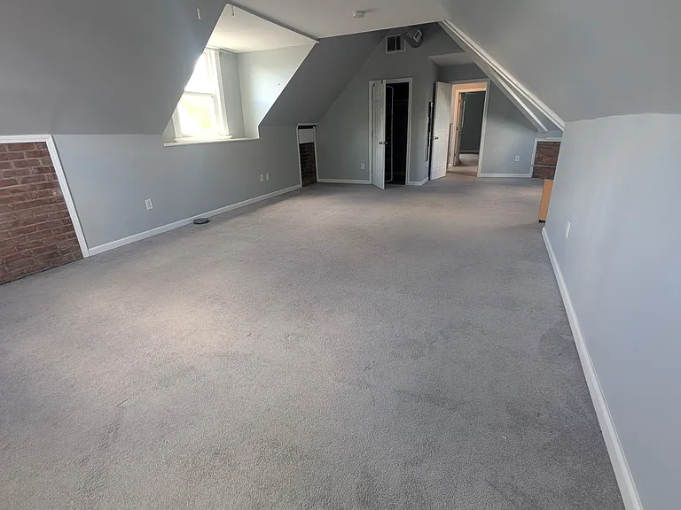 14 Kessler Pl #2 — Photo 36