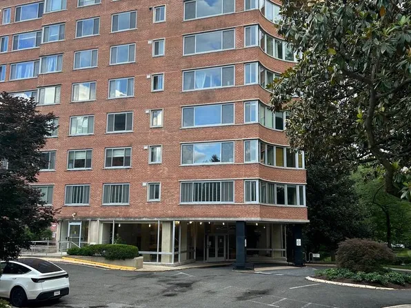 4200 Cathedral Ave NW, Washington, DC 20016