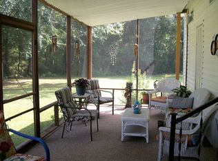 145 County Road 1120 W, Maud, TX 75567