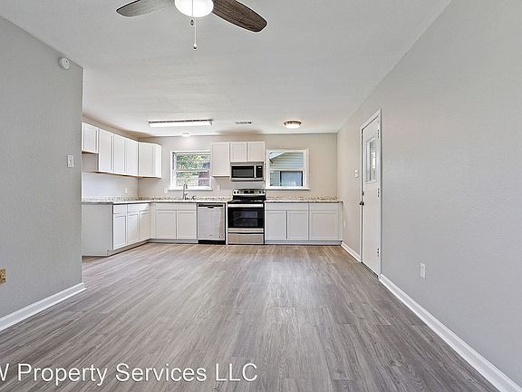 2nd image of 36 Four O Clock Ln