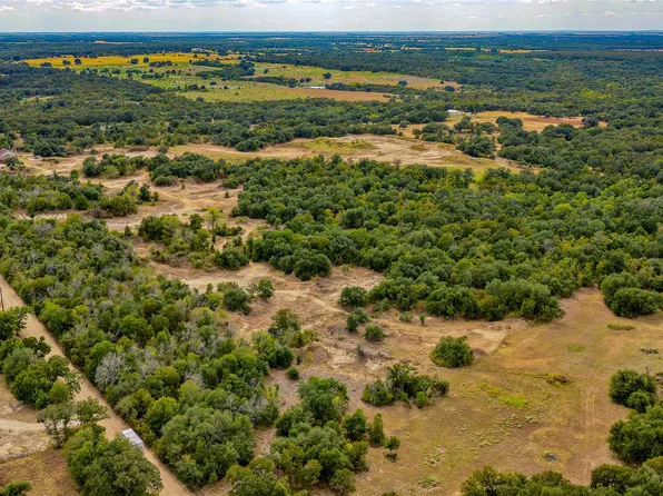 County Road 405, Buckholts, TX 76518