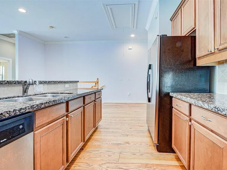 1507 Paige St — Photo 19