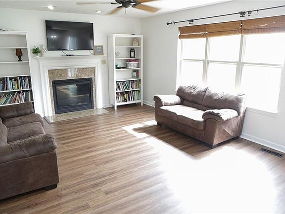 2nd image of 6505 Granny Smith Ln