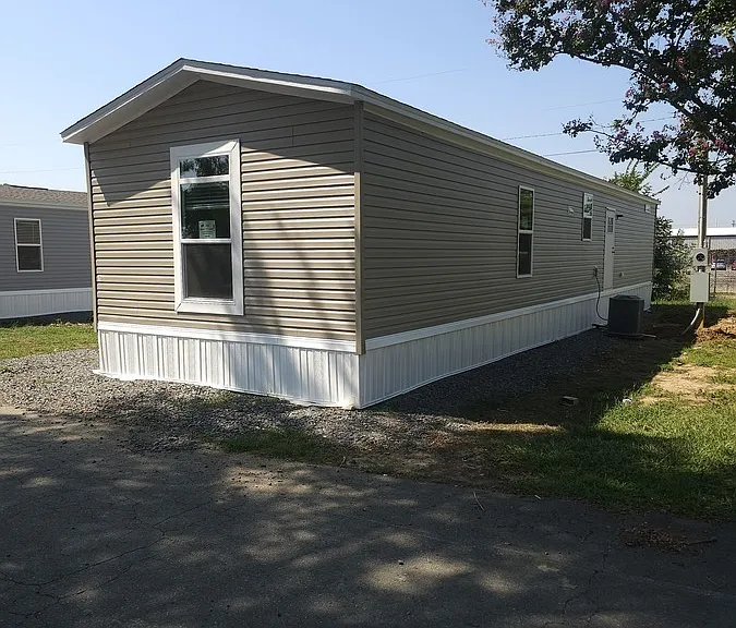 475 E Robins St #1 — Photo 3
