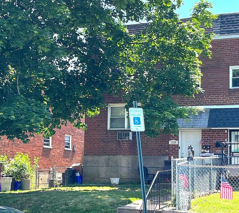 1st image of 3330 Primrose Rd