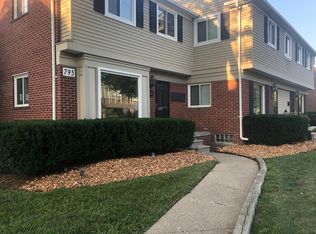1111 Holland St, Birmingham, MI 48009