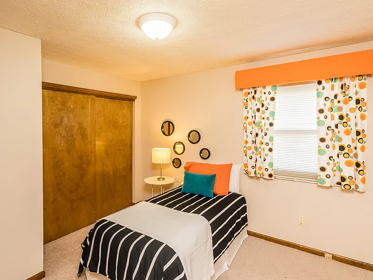 4112 Loughmoor Dr — Photo 24