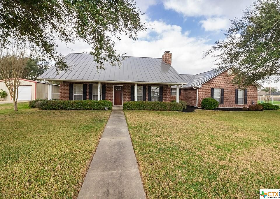 1st image of 463 Park Ln