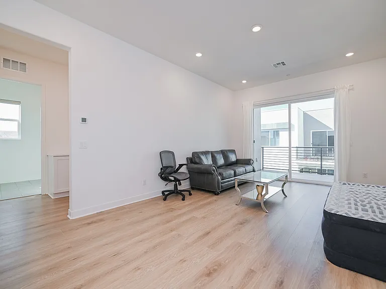 115 Sash — Photo 20